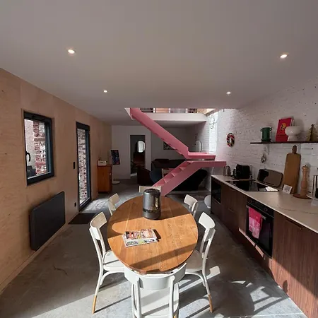 Maison Rouge Villa