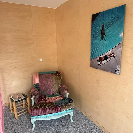 Maison Rouge